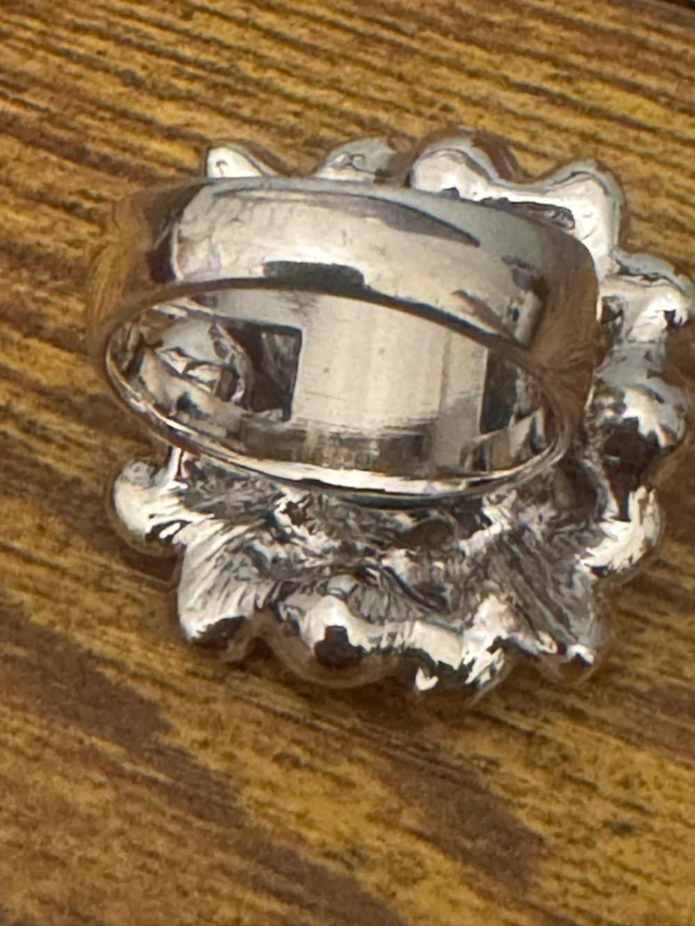 Lia Sophia Silver Tone Floral Rhinestone Enamel Pearl Statement‎ Ring Size 7 - Picture 6 of 10